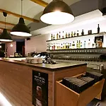 里弗赛德斯普利特公寓式酒店 3*