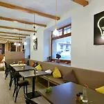 里弗赛德斯普利特公寓式酒店 布拉格