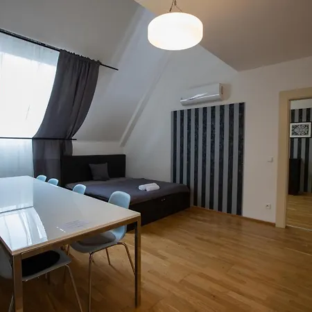 Apart Otel Riverside Spirit