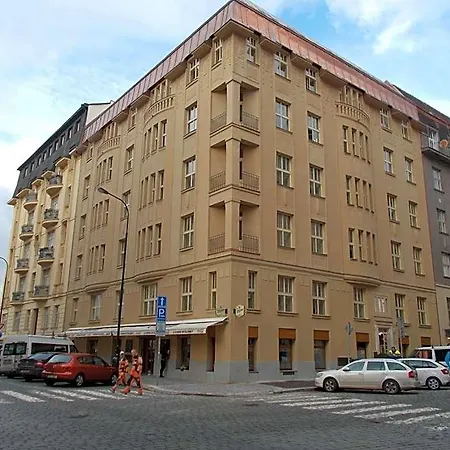 Riverside Spirit 3* Praha