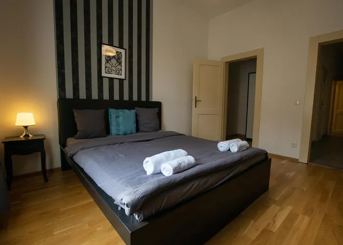 Riverside Spirit Apartmanhotel
